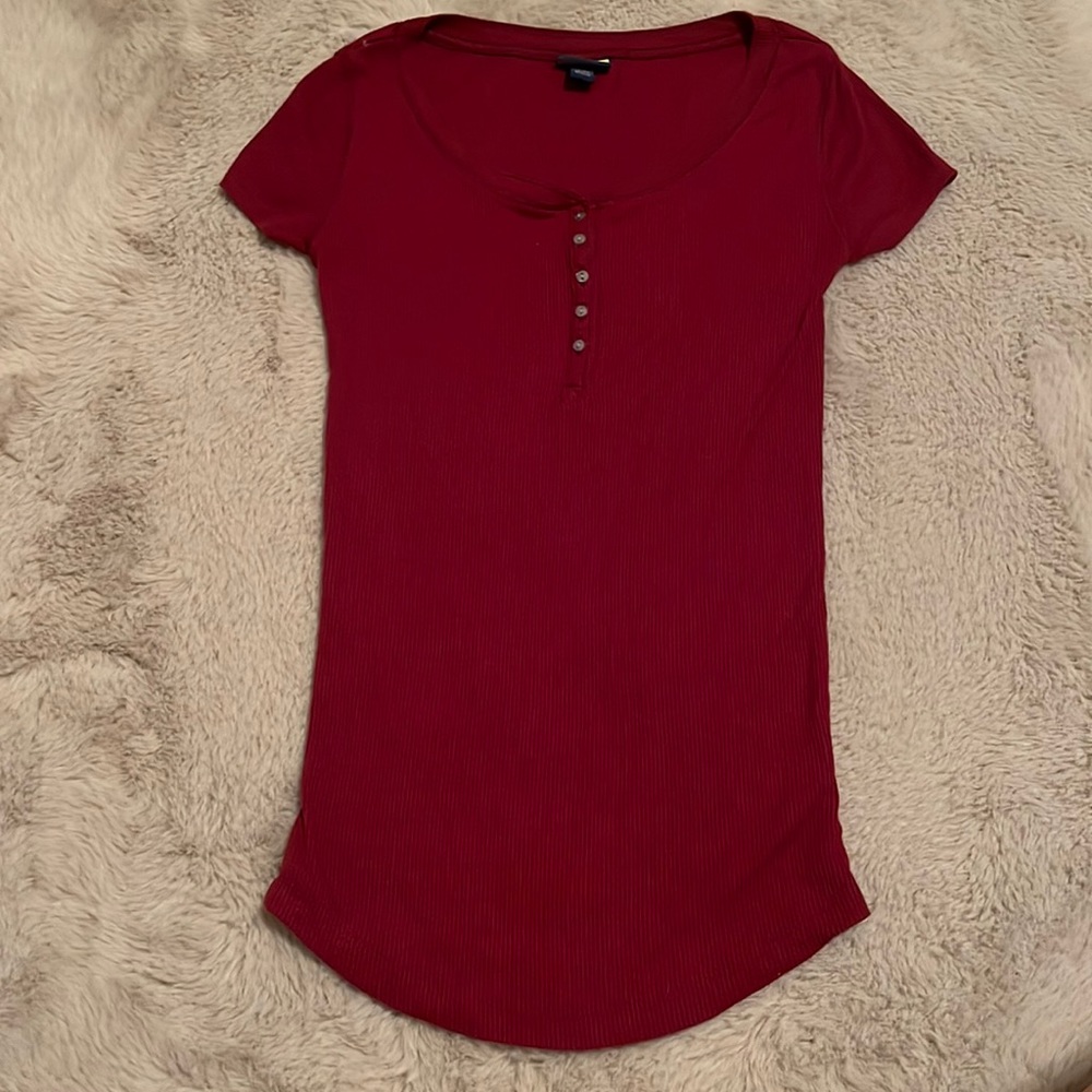 Burgundy/maroon red shirt